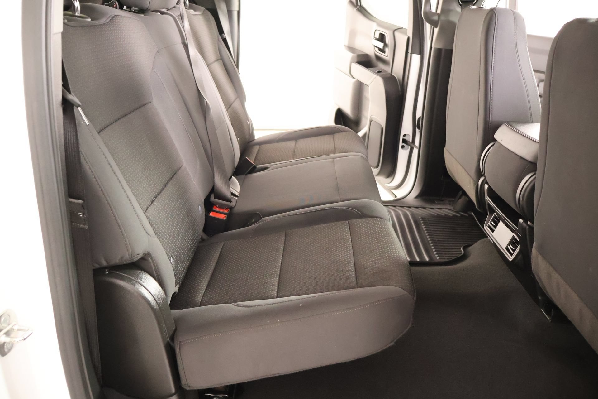 2024 GMC Sierra 1500 Pro - Photo 13