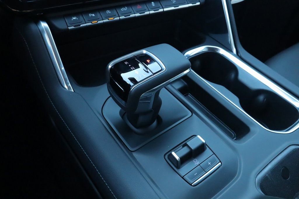 2026 GMC Sierra 1500 Denali - Photo 8