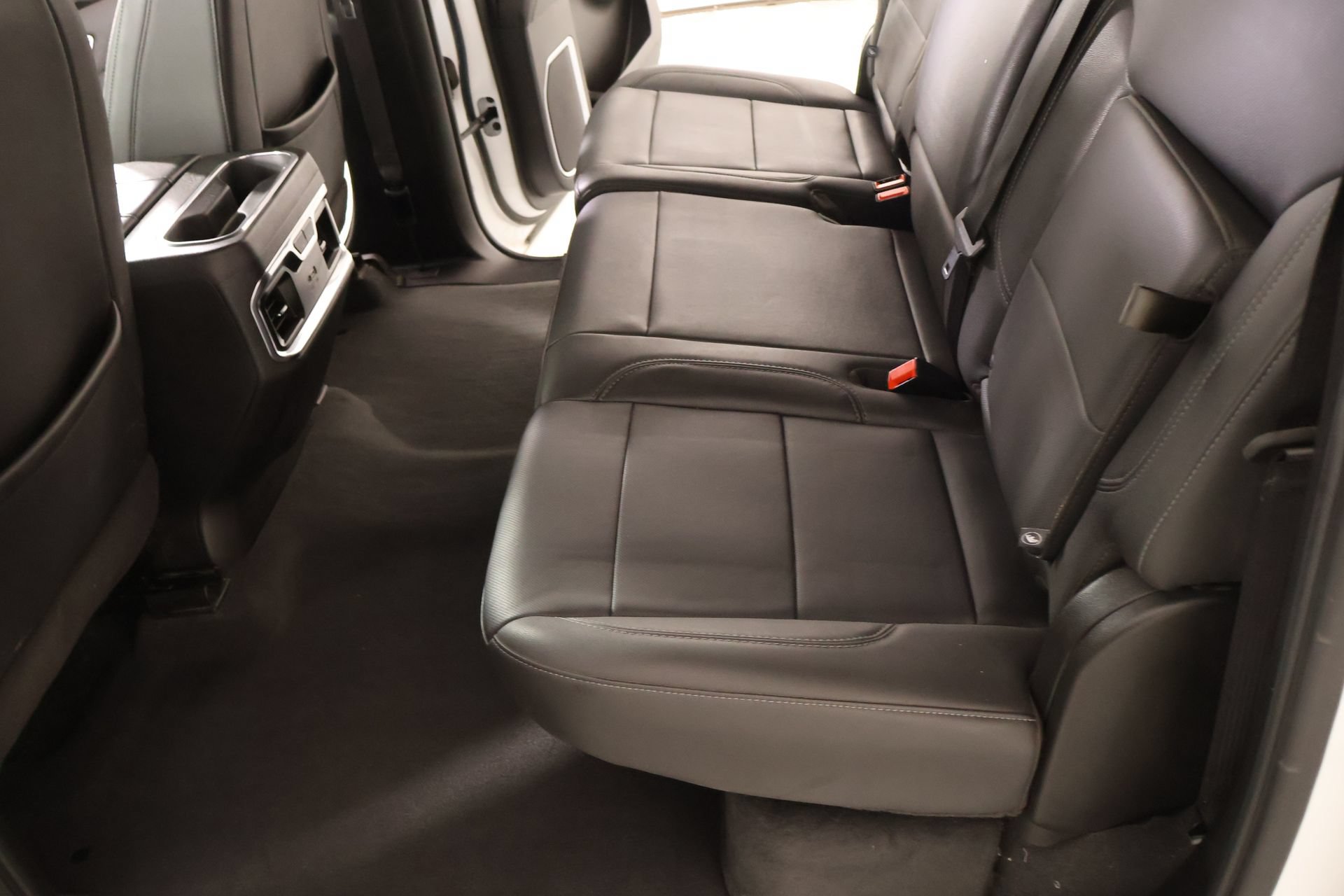 2024 Chevrolet Silverado 1500 LTZ - Photo 13