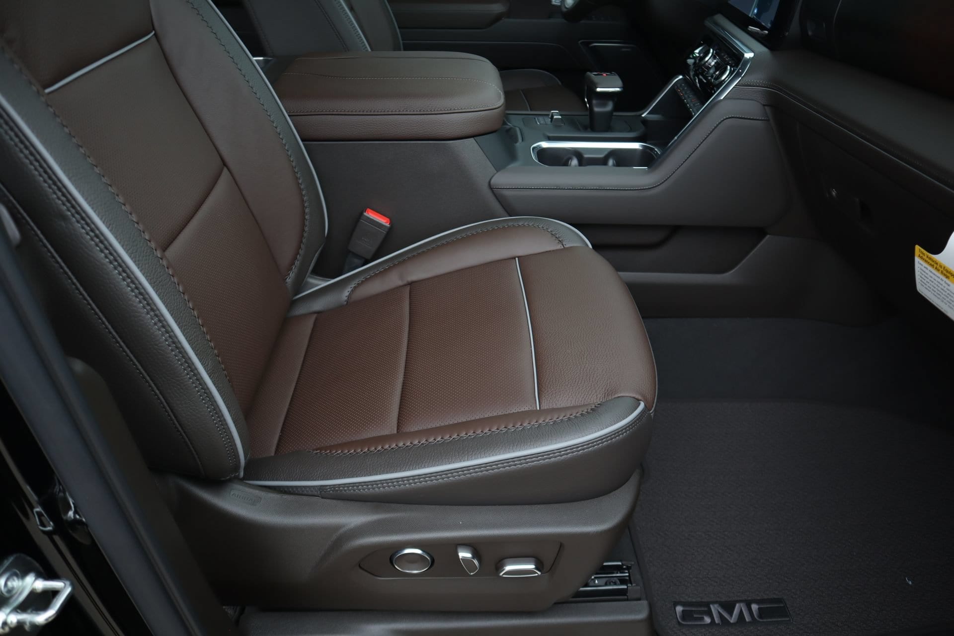 2026 GMC Sierra 1500 Denali - Photo 15