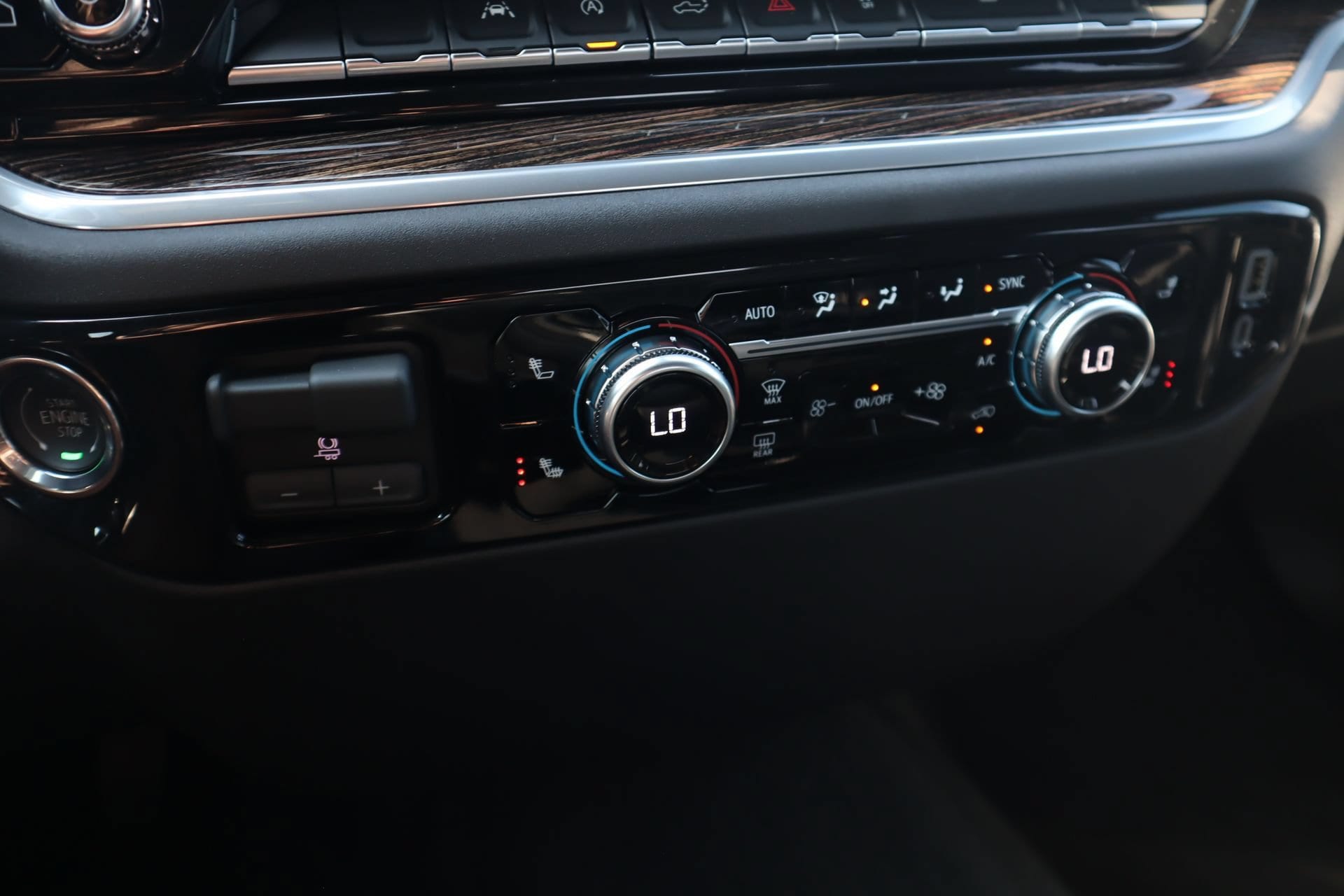 2026 GMC Sierra 1500 SLE - Photo 10