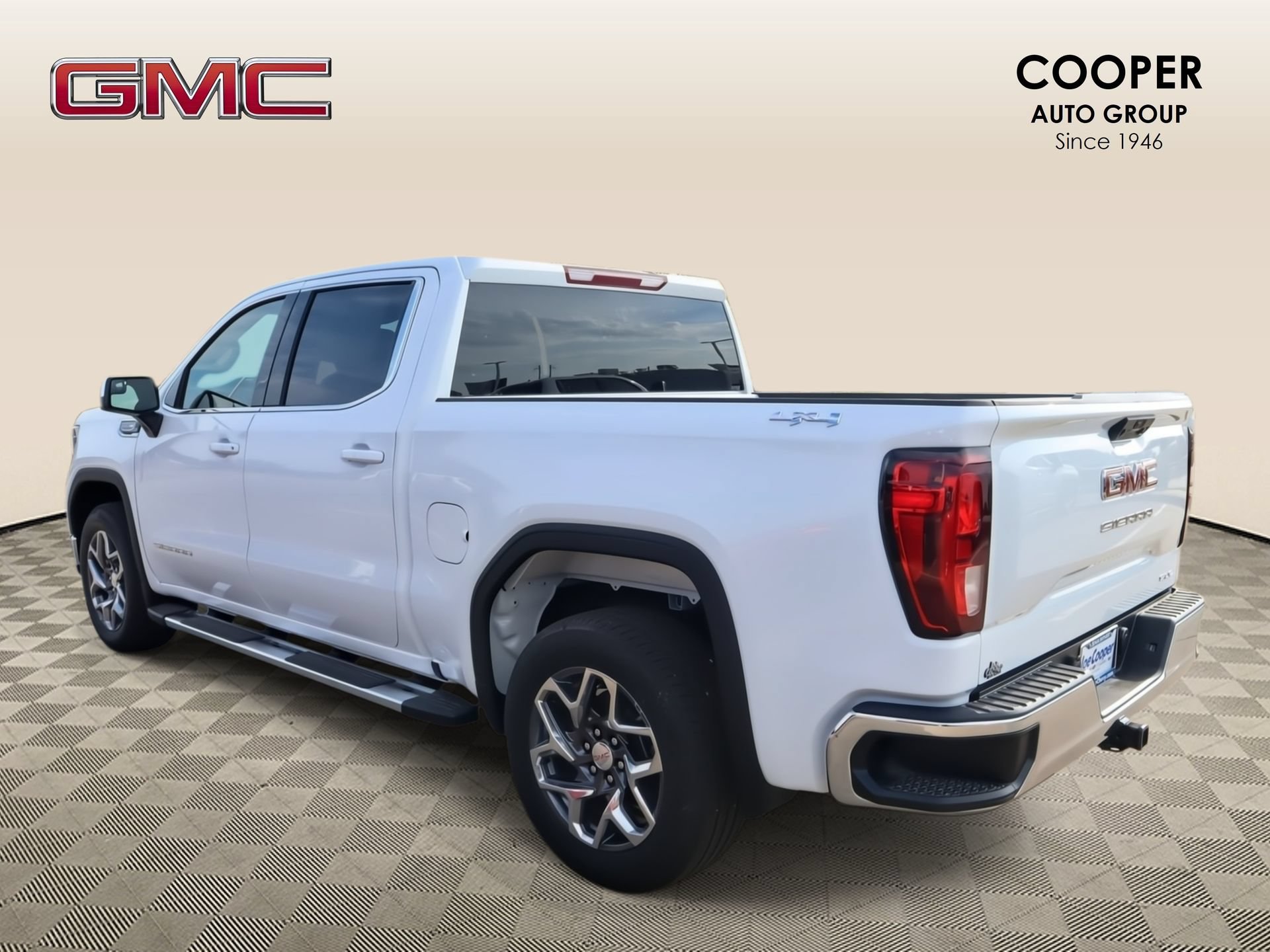 2026 GMC Sierra 1500 SLE - Photo 24