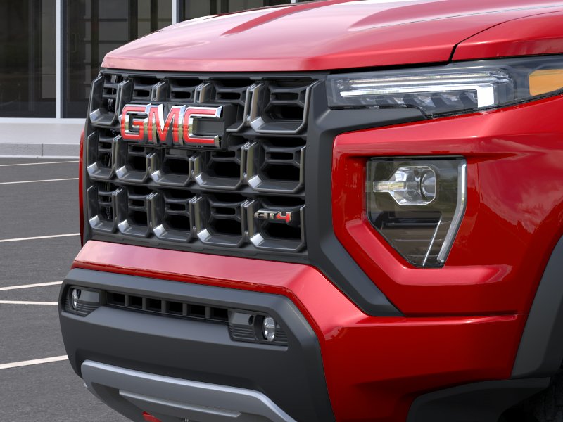 2026 GMC Canyon AT4 - Photo 13