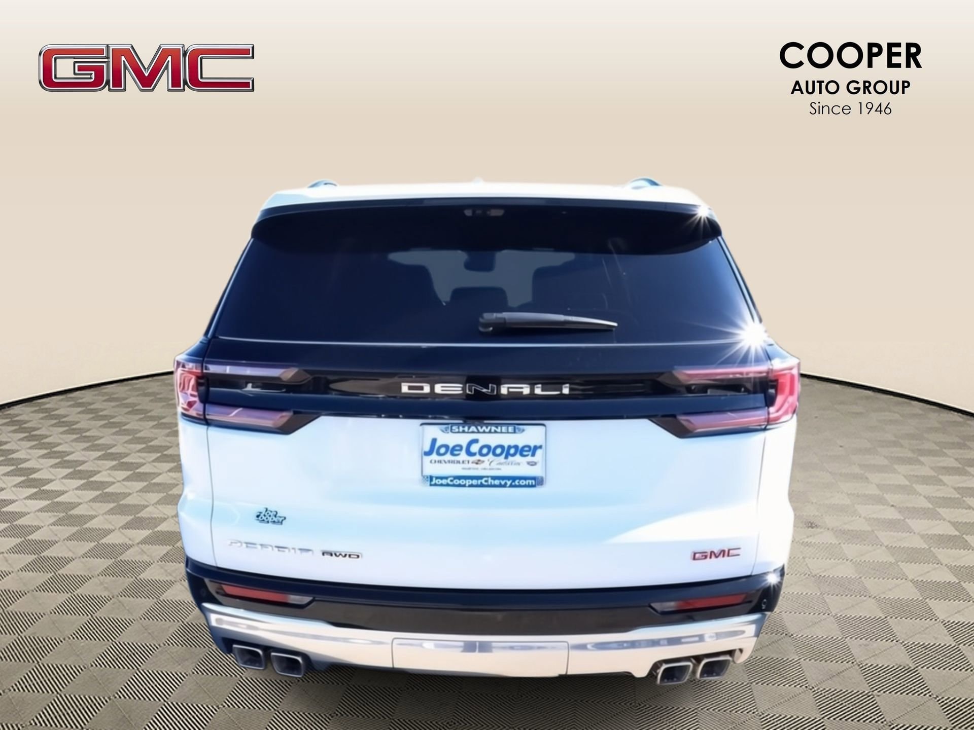 2026 GMC Acadia Denali - Photo 22