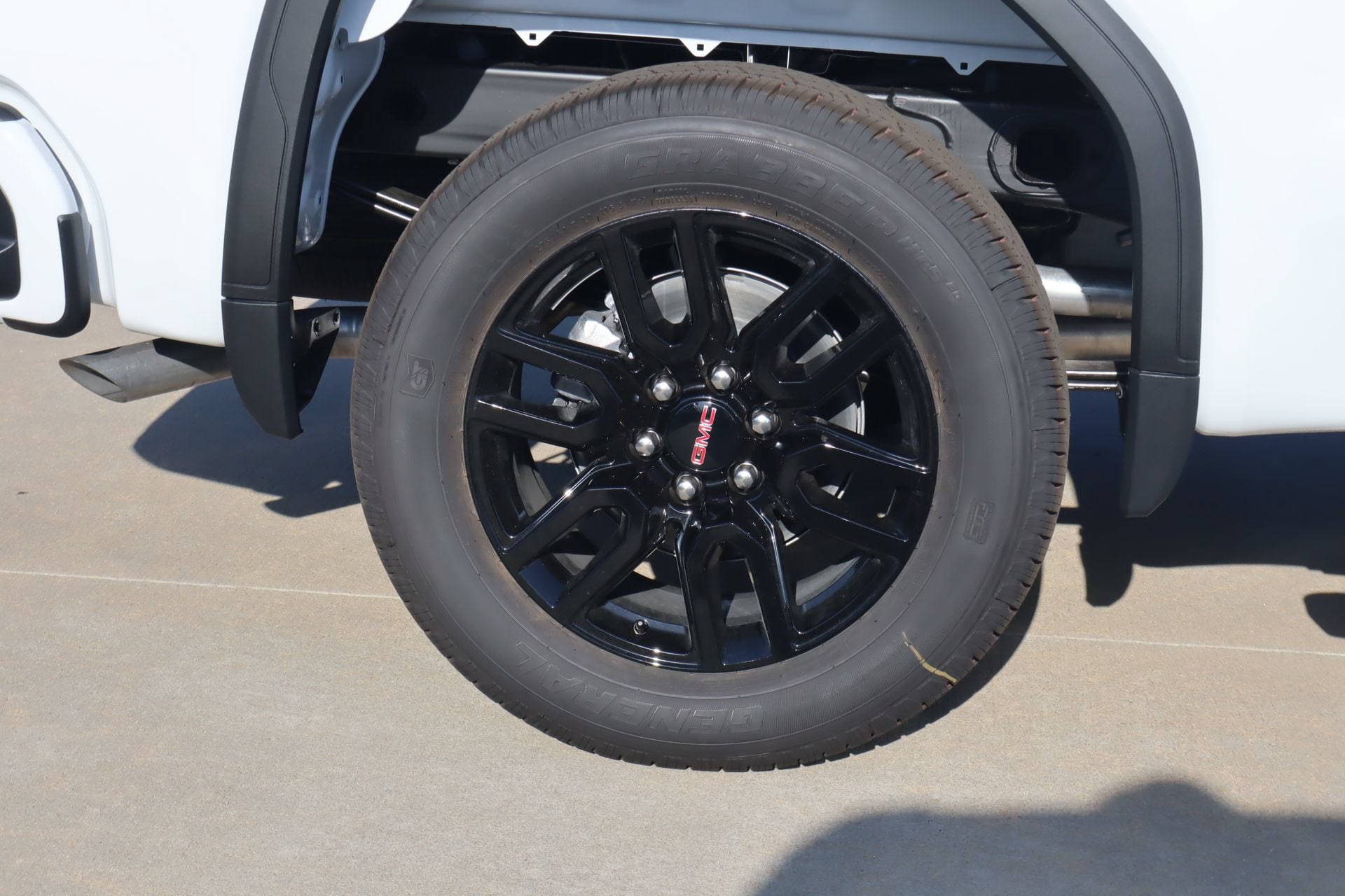 2026 GMC Sierra 1500 Pro - Photo 19