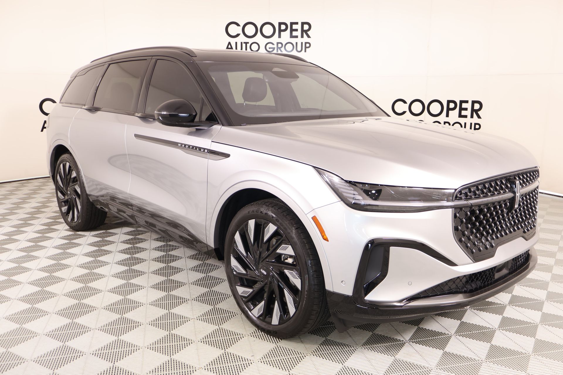 2024 Lincoln Nautilus Reserve AWD's photo