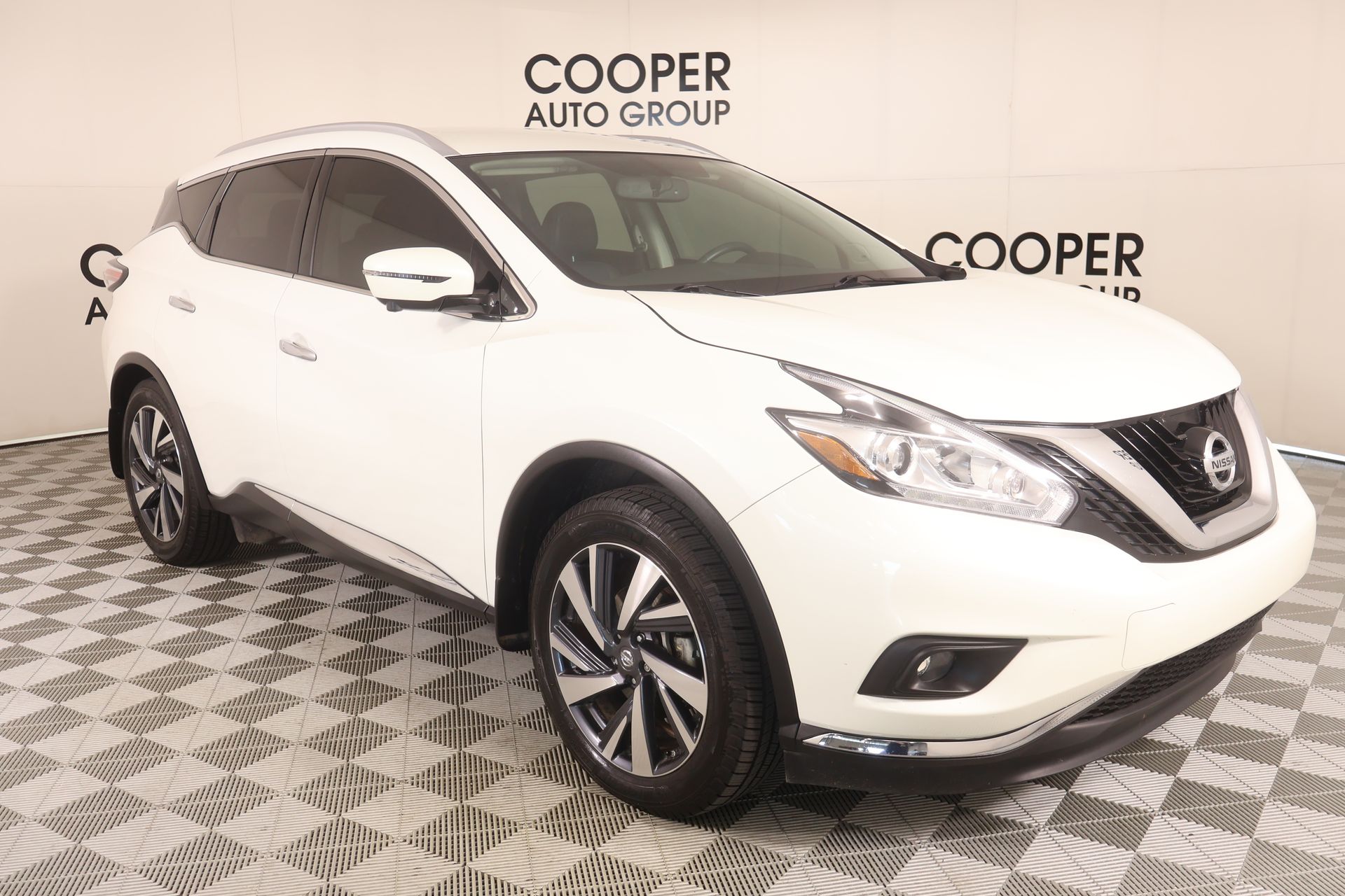 2017 Nissan Murano Platinum FWD photo