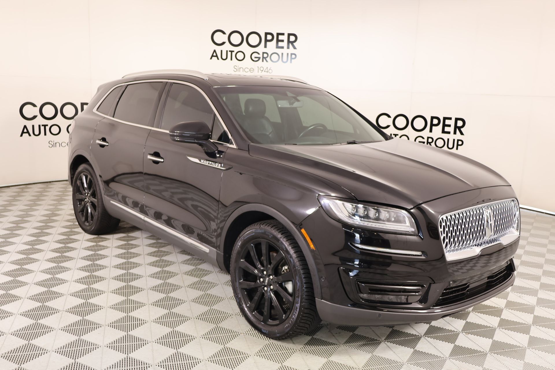2020 Lincoln Nautilus Reserve AWD's photo