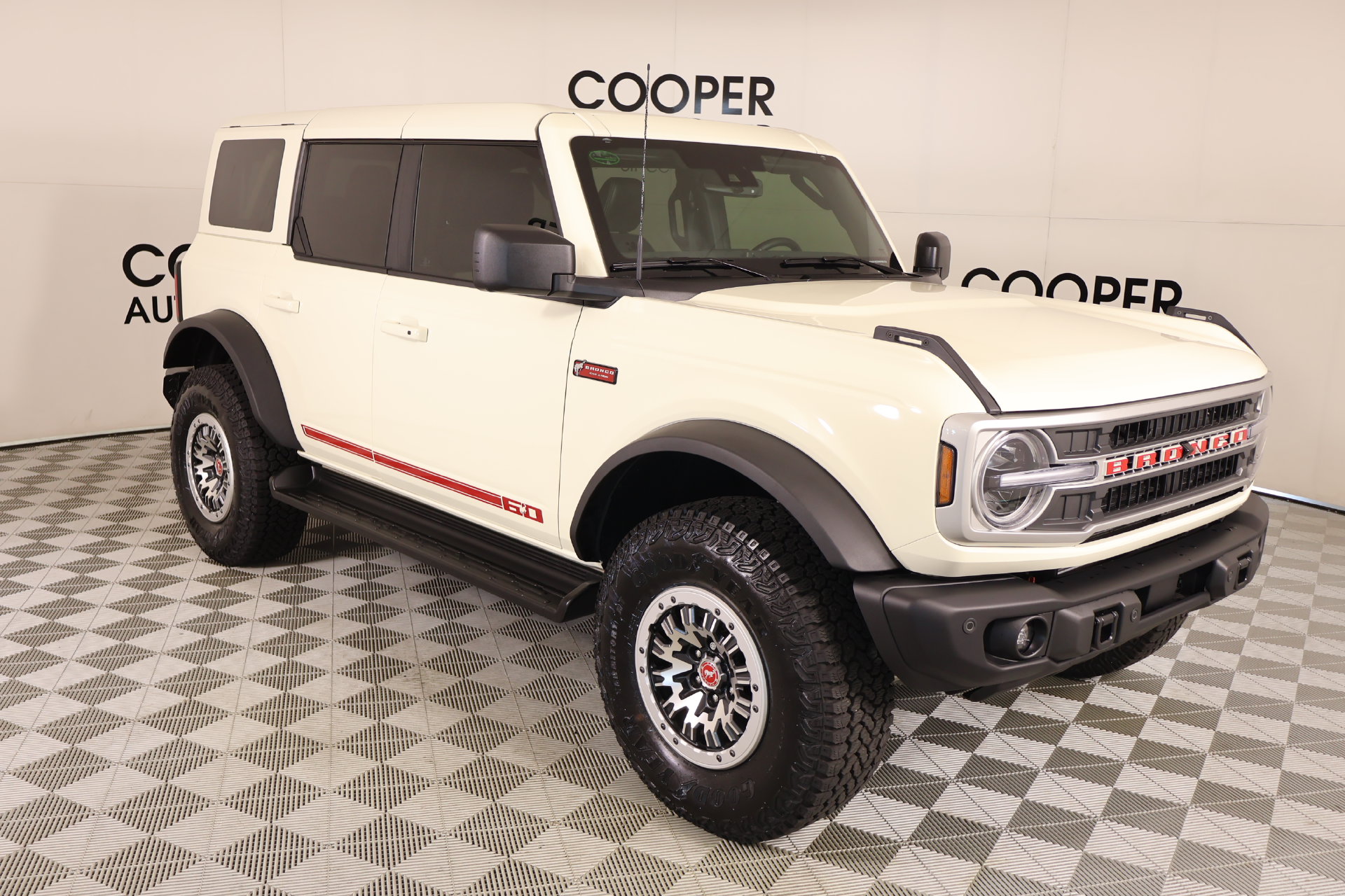 Certified 2026 Ford Bronco Outer Banks SUV