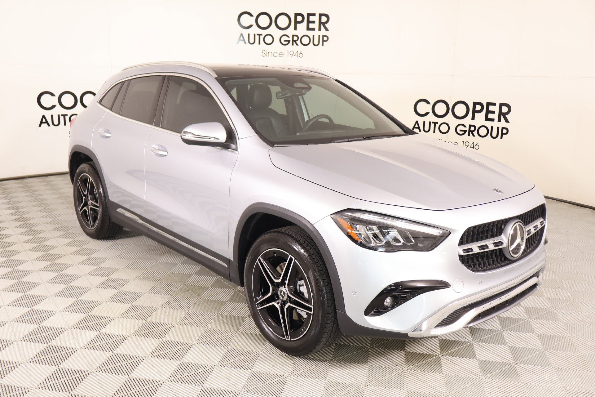  Mercedes-Benz GLA 250
