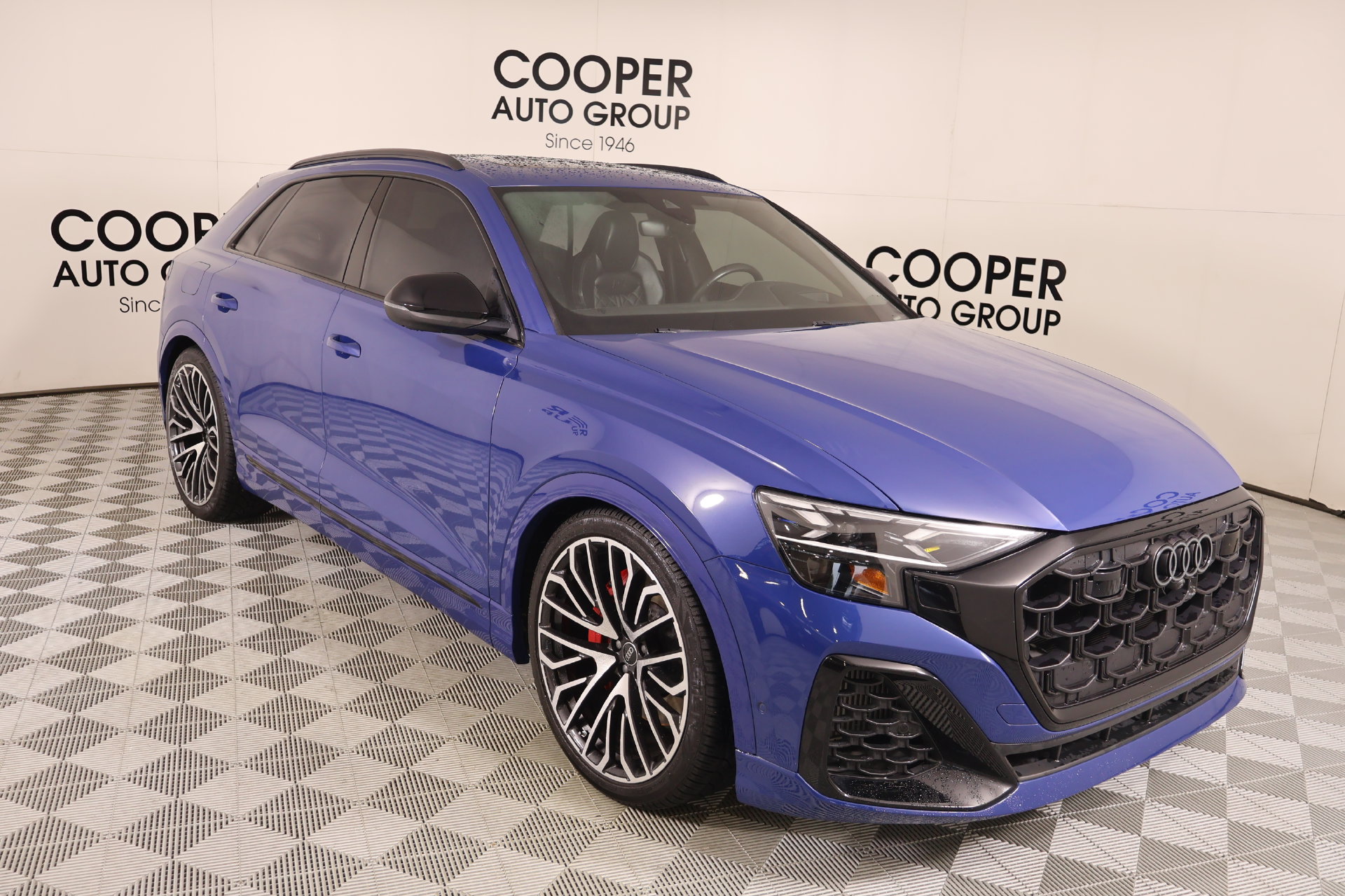  Audi SQ8