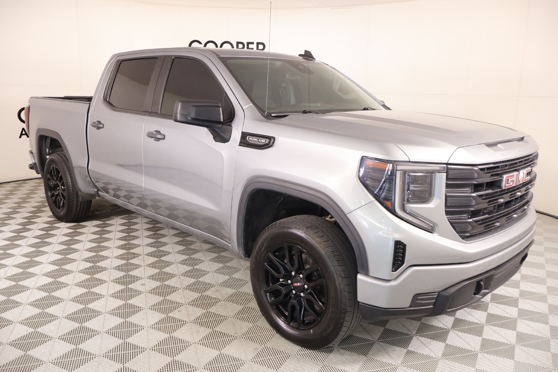 2024 GMC Sierra 1500