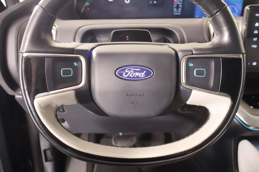 Used 2025 Ford Expedition Platinum SUV