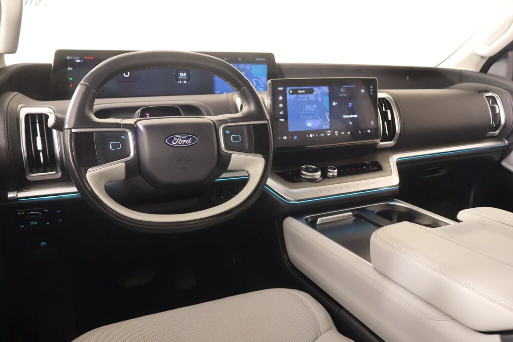 Used 2025 Ford Expedition Platinum SUV