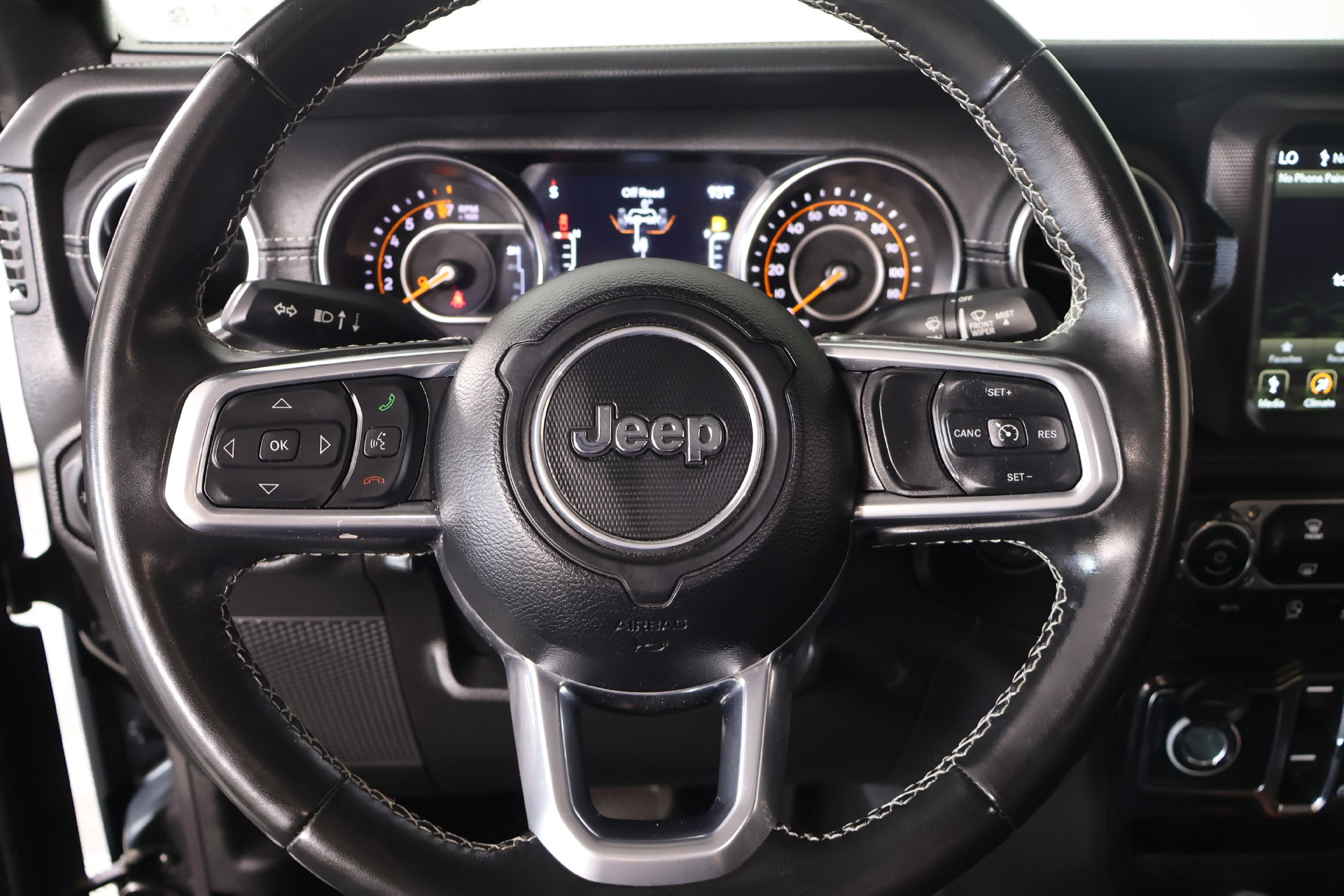 Used 2022 Jeep Gladiator Overland Truck Crew Cab