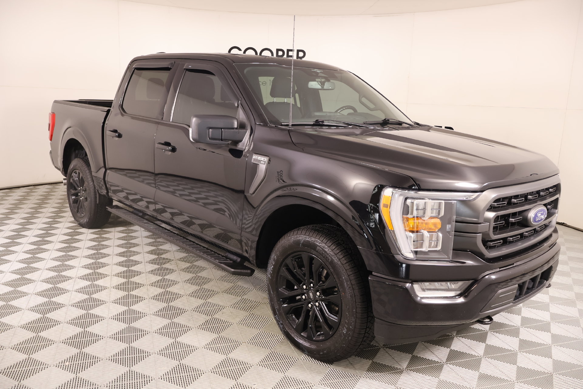  Ford F-150