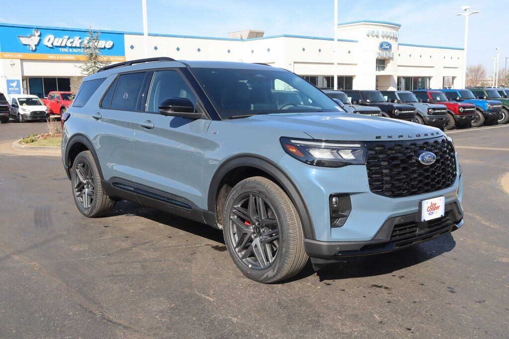 New 2026 Ford Explorer ST-Line SUV