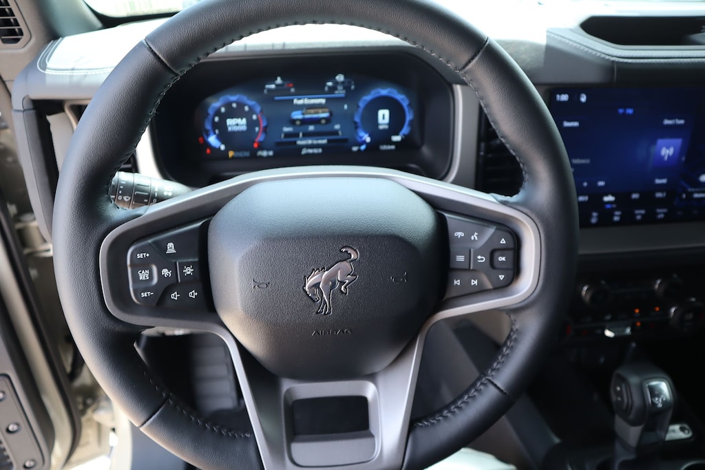New 2026 Ford Bronco Outer Banks SUV