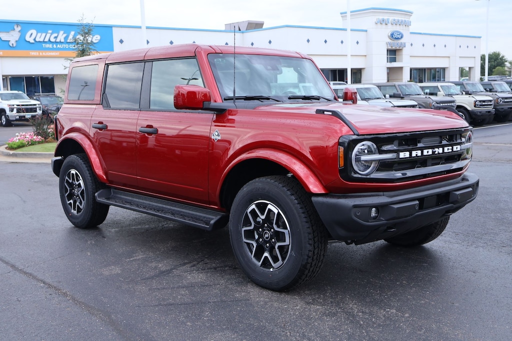 New 2026 Ford Bronco Outer Banks SUV
