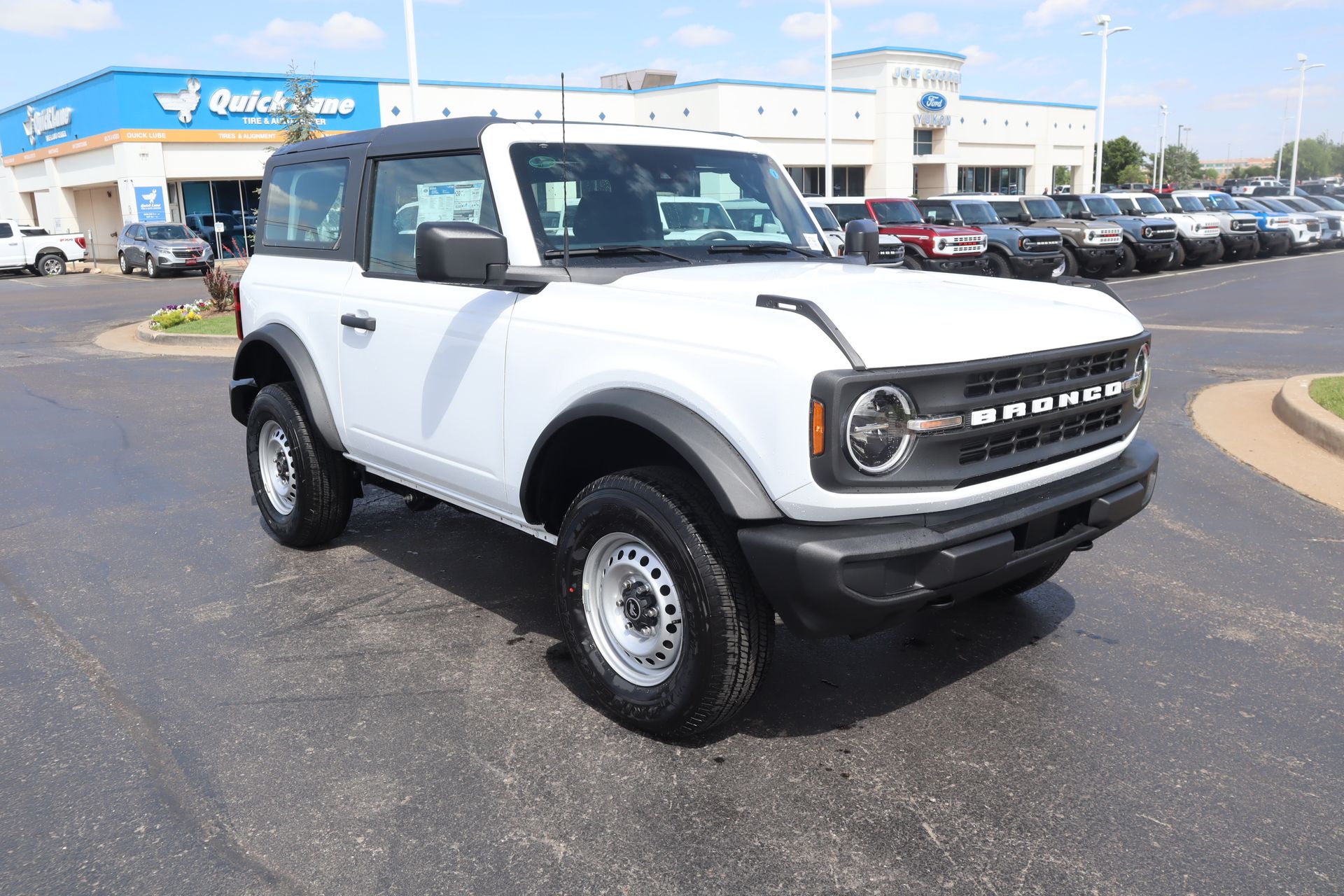 2026 Ford Bronco Base 4x4's photo