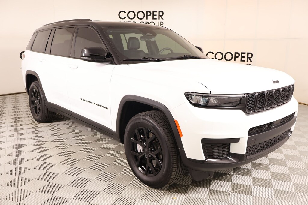 Certified 2025 Jeep Grand Cherokee L Laredo SUV