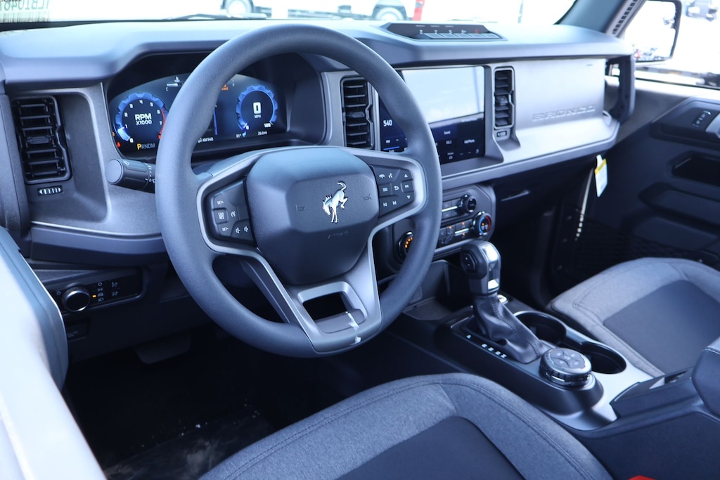 New 2026 Ford Bronco Base SUV