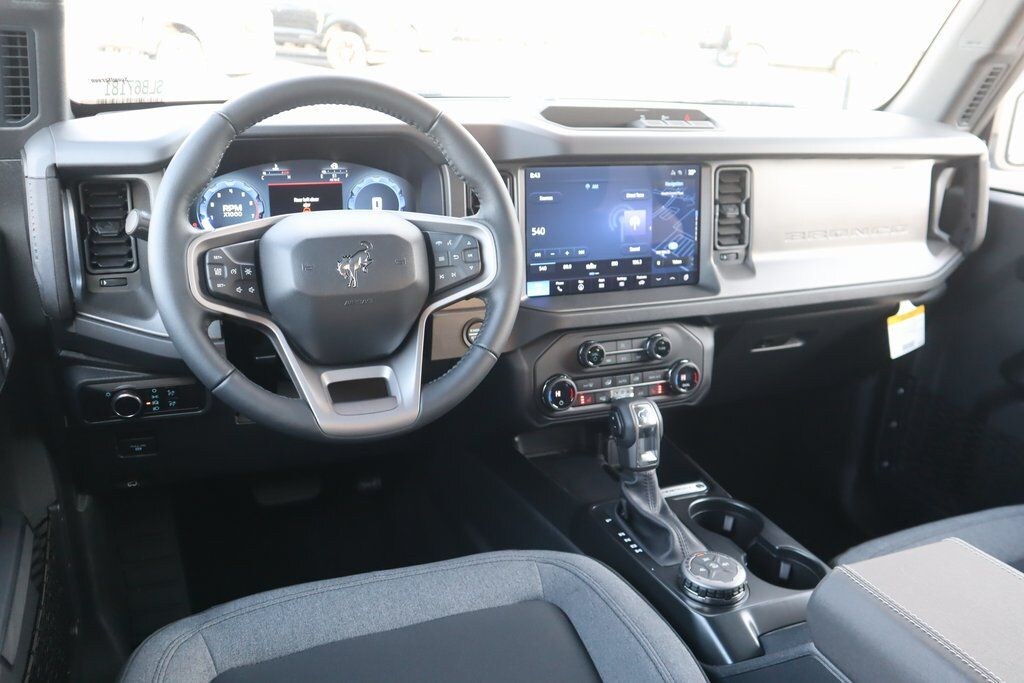 New 2025 Ford Bronco Big Bend SUV