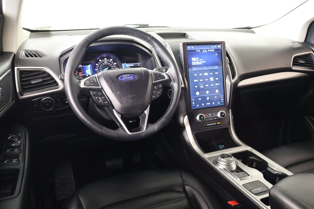 Certified 2024 Ford Edge SUV