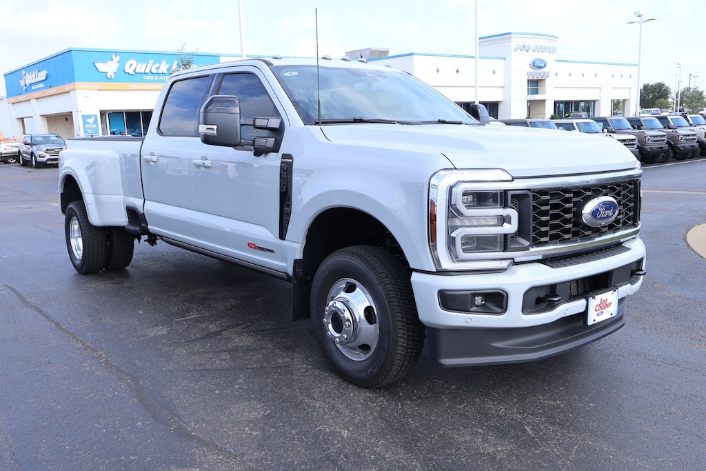 New 2026 Ford F-350 Truck Crew Cab