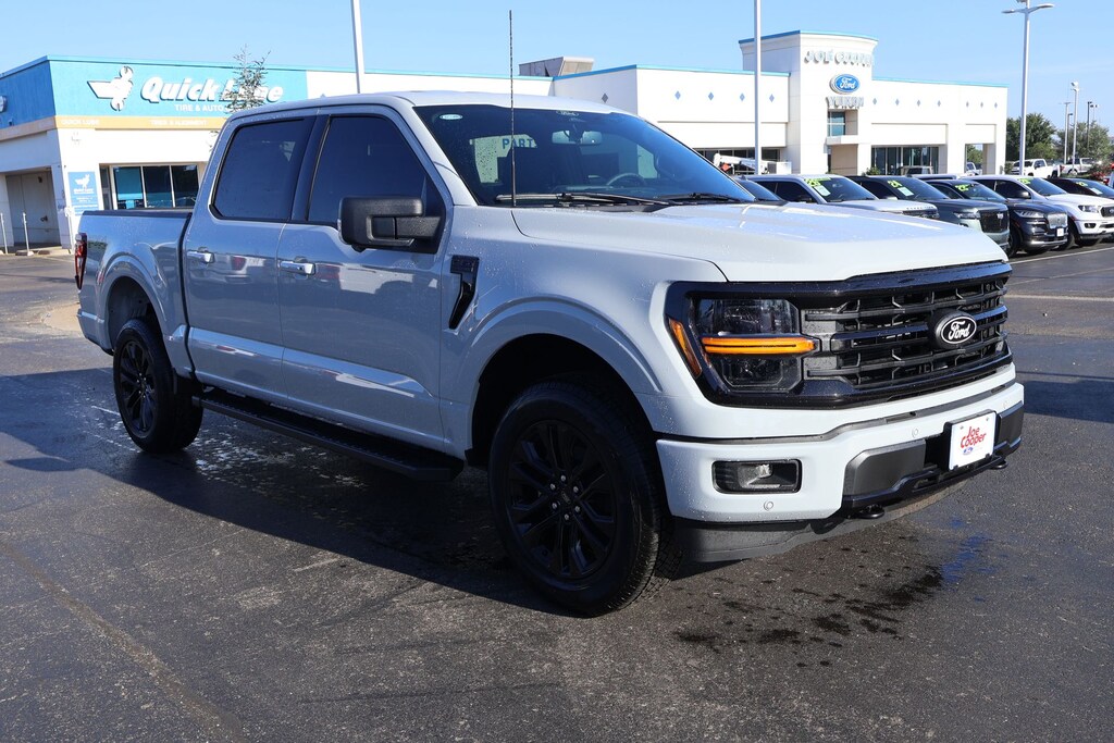 New 2026 Ford F-150 XLT Truck SuperCrew Cab