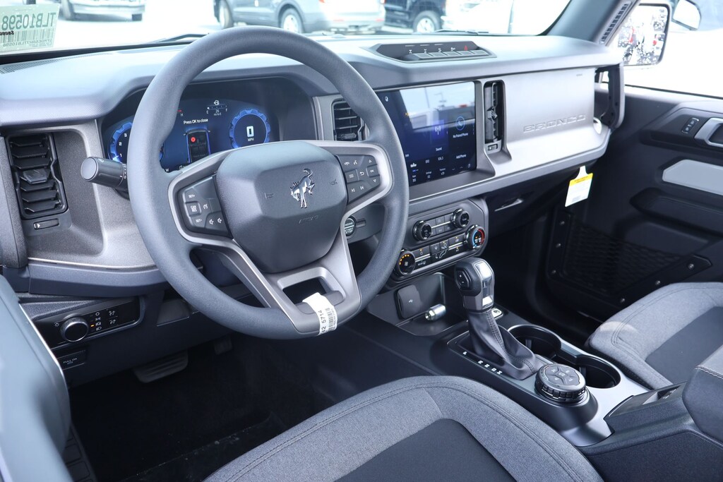 New 2026 Ford Bronco Base SUV