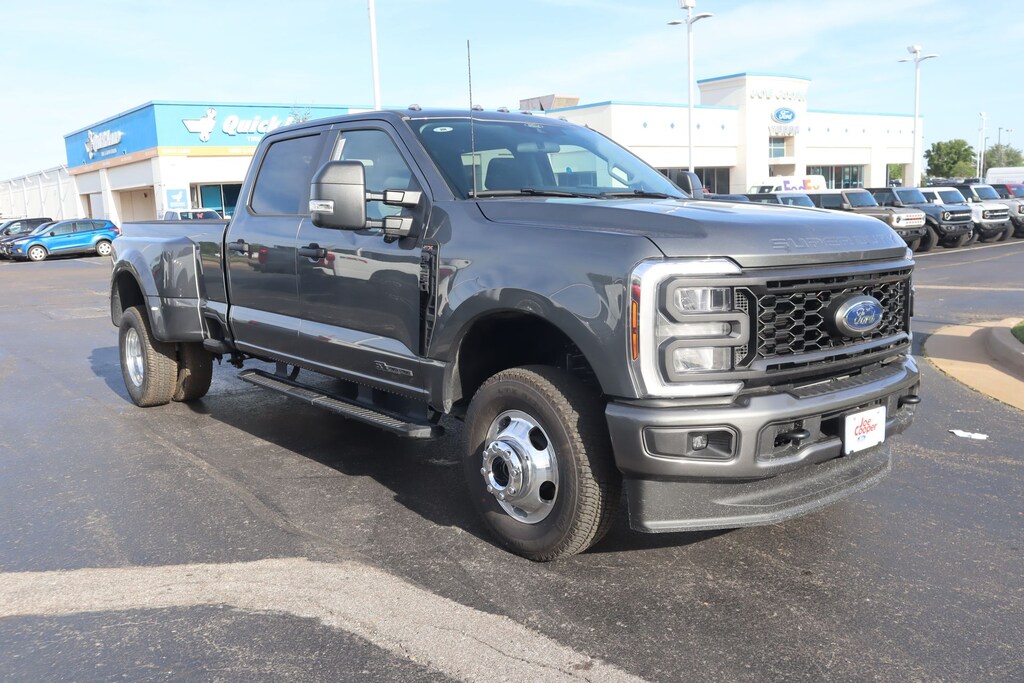 New 2026 Ford F-350 Truck Crew Cab