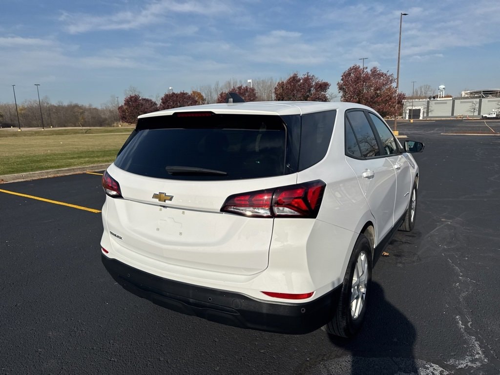 Used 2023 Chevrolet Equinox LS SUV