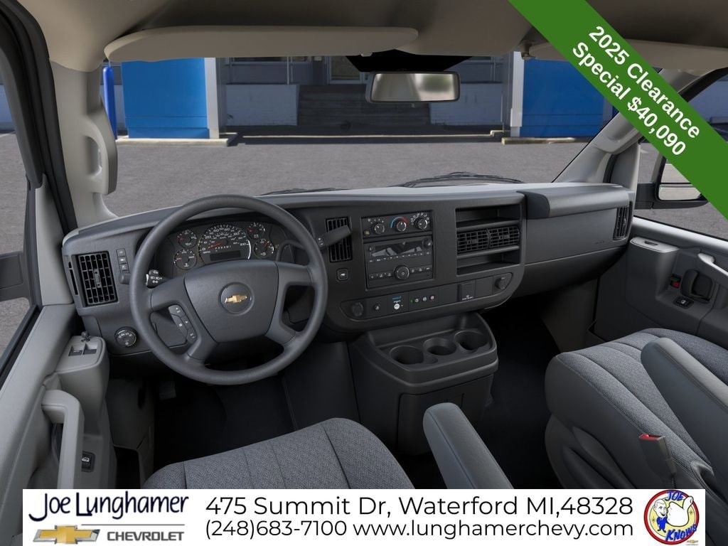 2025 Chevrolet Express Cargo Work Van - Photo 17