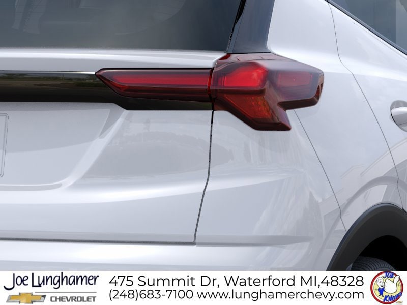2027 Chevrolet Bolt LT - Photo 11