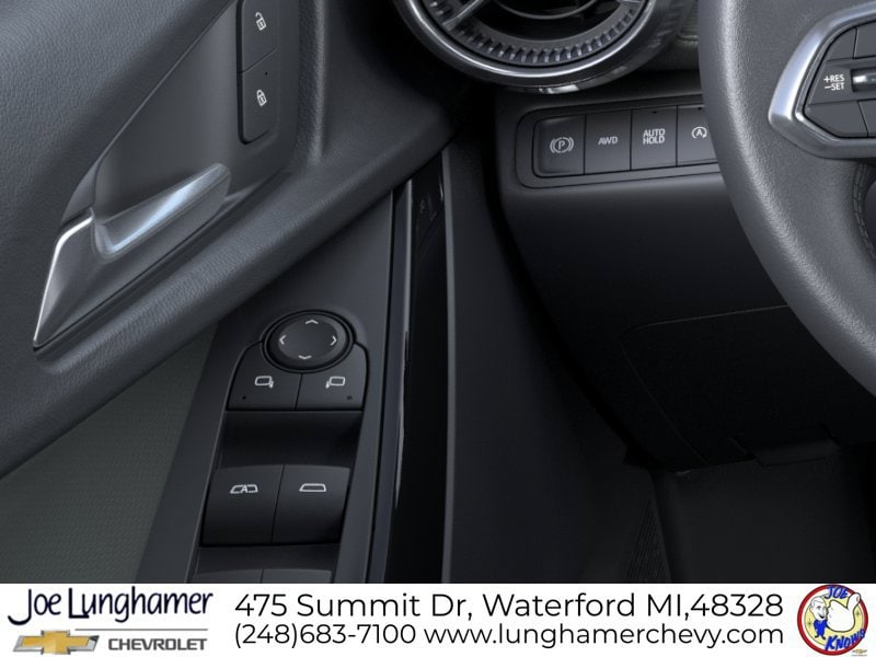 2027 Chevrolet Equinox LT - Photo 24
