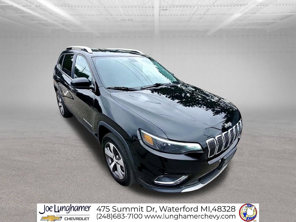 Used 2020 Jeep Cherokee Limited with VIN 1C4PJMDX4LD647668 for sale in Waterford, MI
