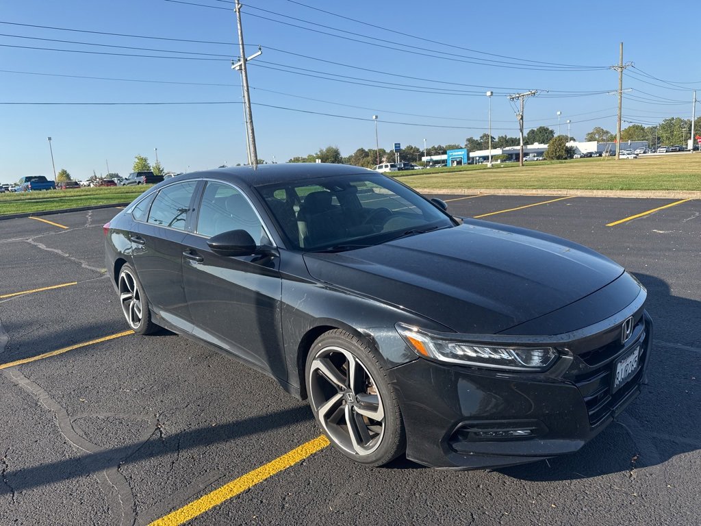 2019 Honda Accord Sport photo 2
