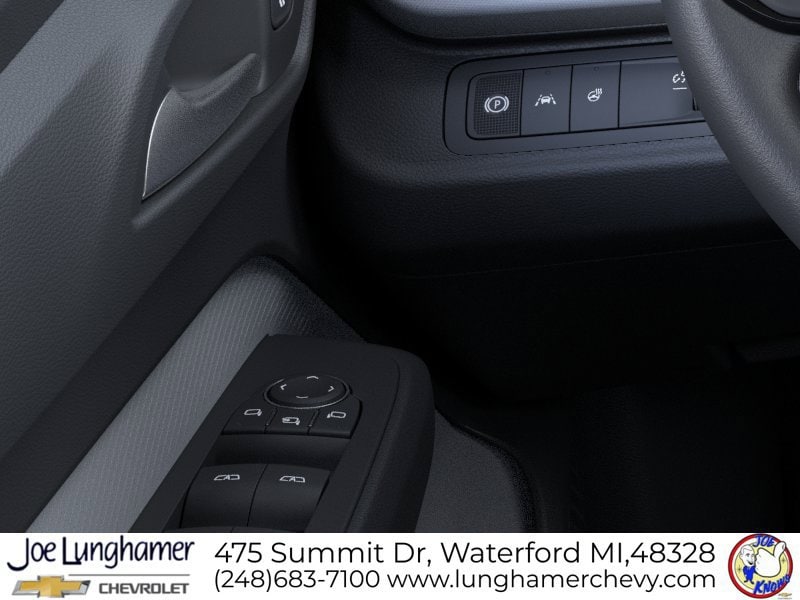 2027 Chevrolet Bolt RS - Photo 22