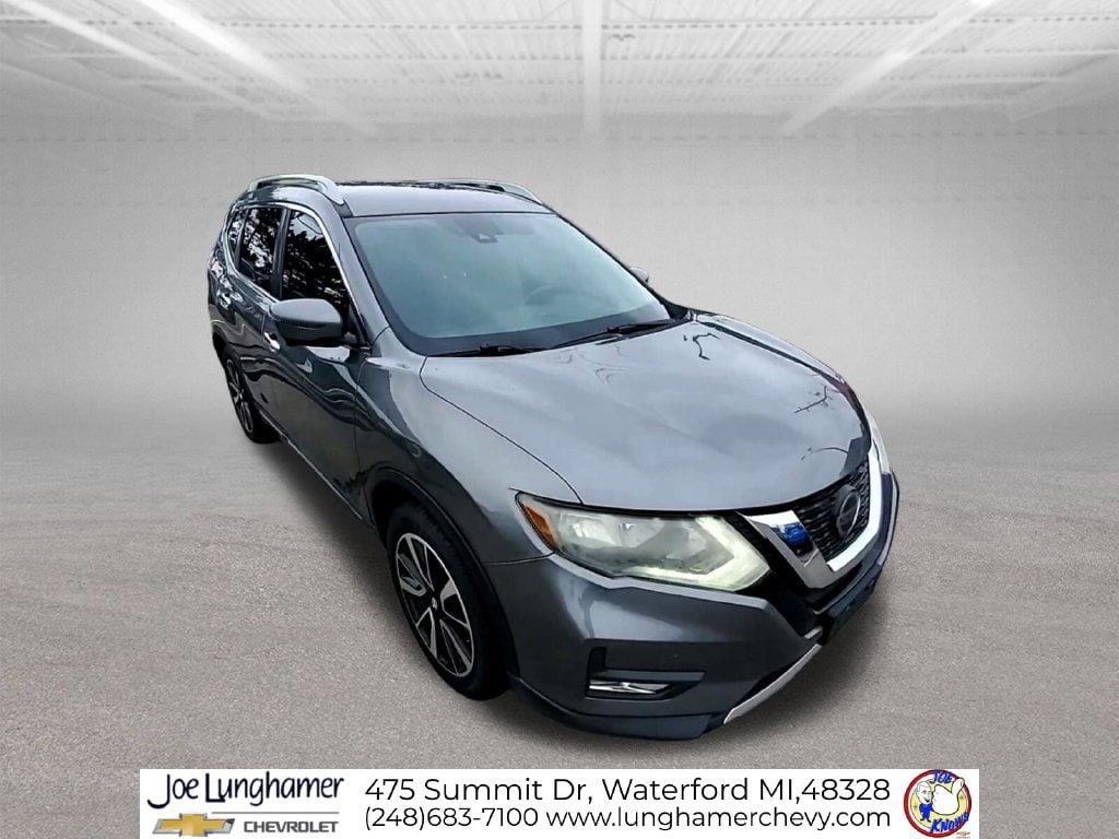 Used 2019 Nissan Rogue SL with VIN 5N1AT2MT1KC758986 for sale in Waterford, MI