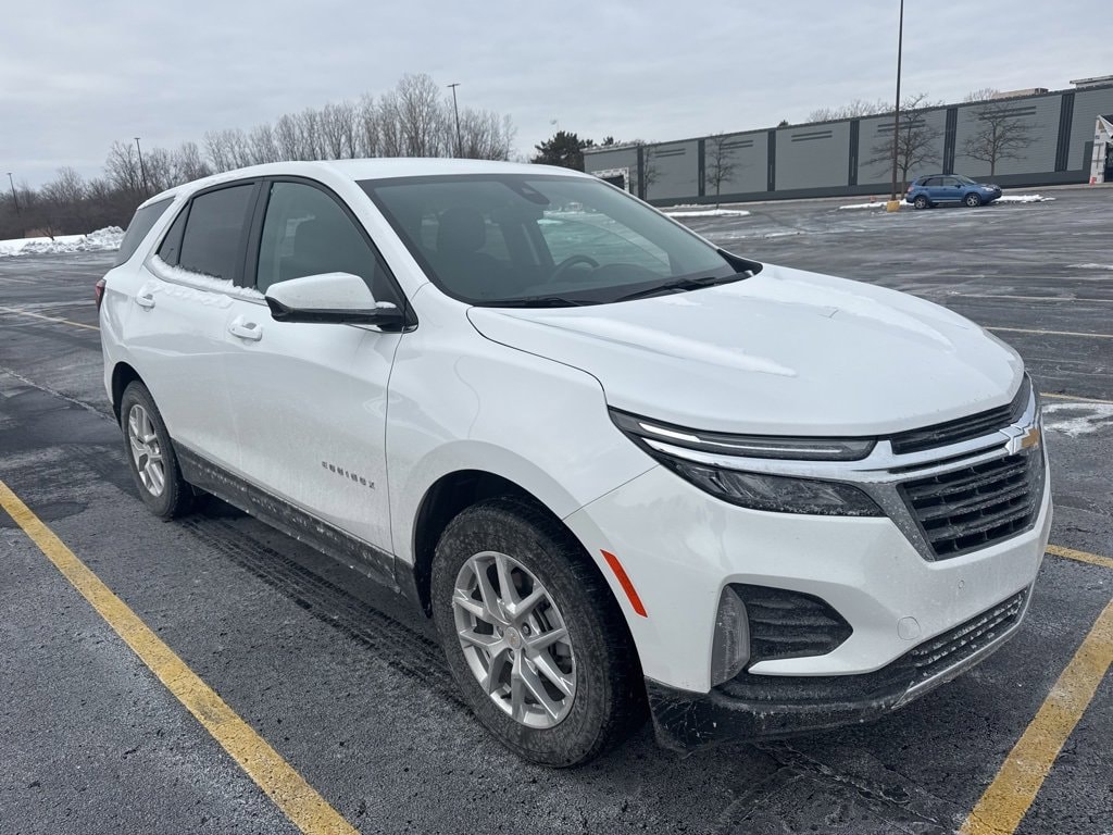 Used 2024 Chevrolet Equinox LT SUV