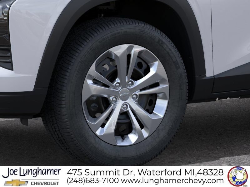 2026 Chevrolet Trax LS - Photo 9