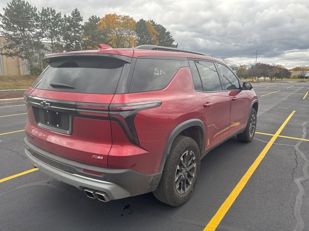 Used 2024 Chevrolet Traverse Z71 SUV