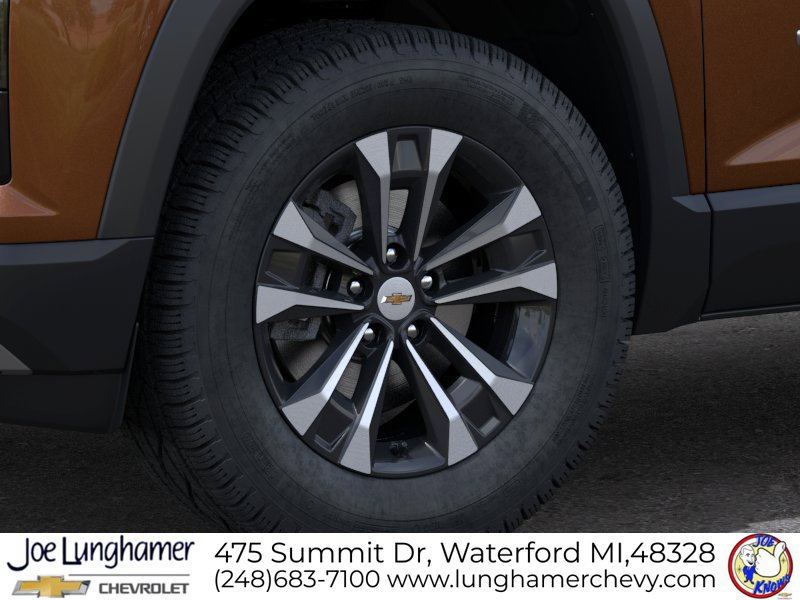 2027 Chevrolet Equinox LT - Photo 10