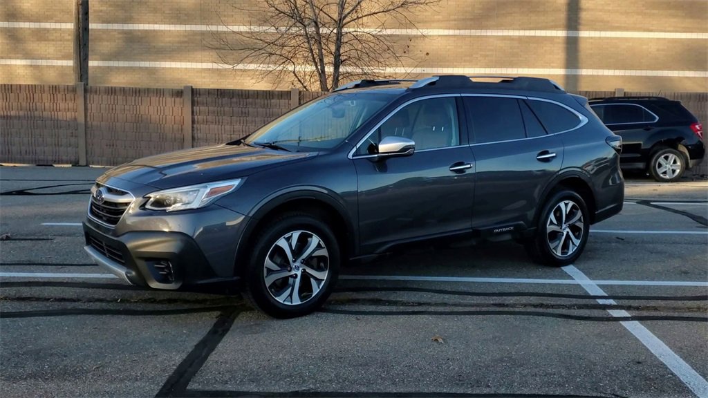2020 Subaru Outback Touring photo 4