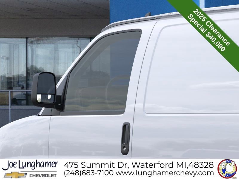 2025 Chevrolet Express Cargo Work Van - Photo 14