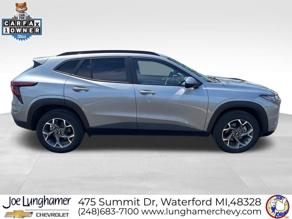 Used 2024 Chevrolet Trax LT SUV
