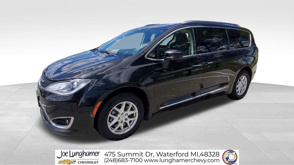 Used 2020 Chrysler Pacifica Touring L Minivan