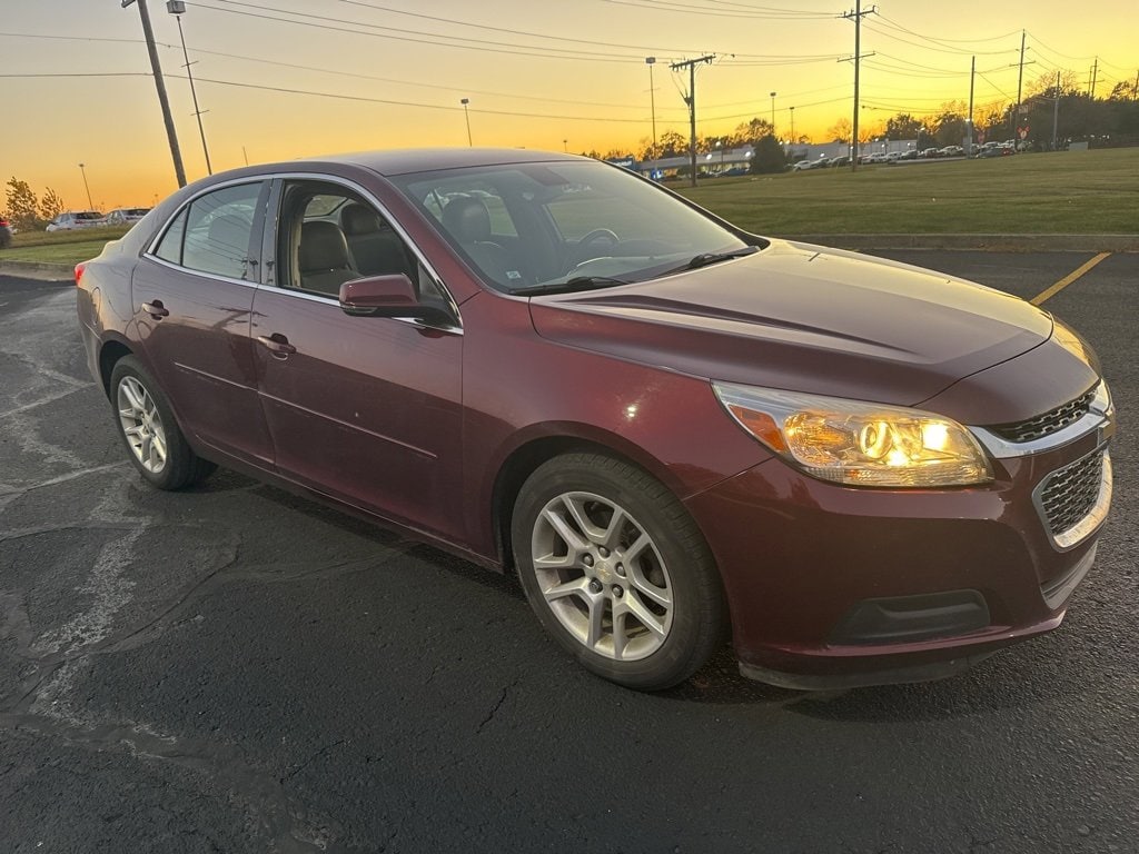Used 2015 Chevrolet Malibu LT Car