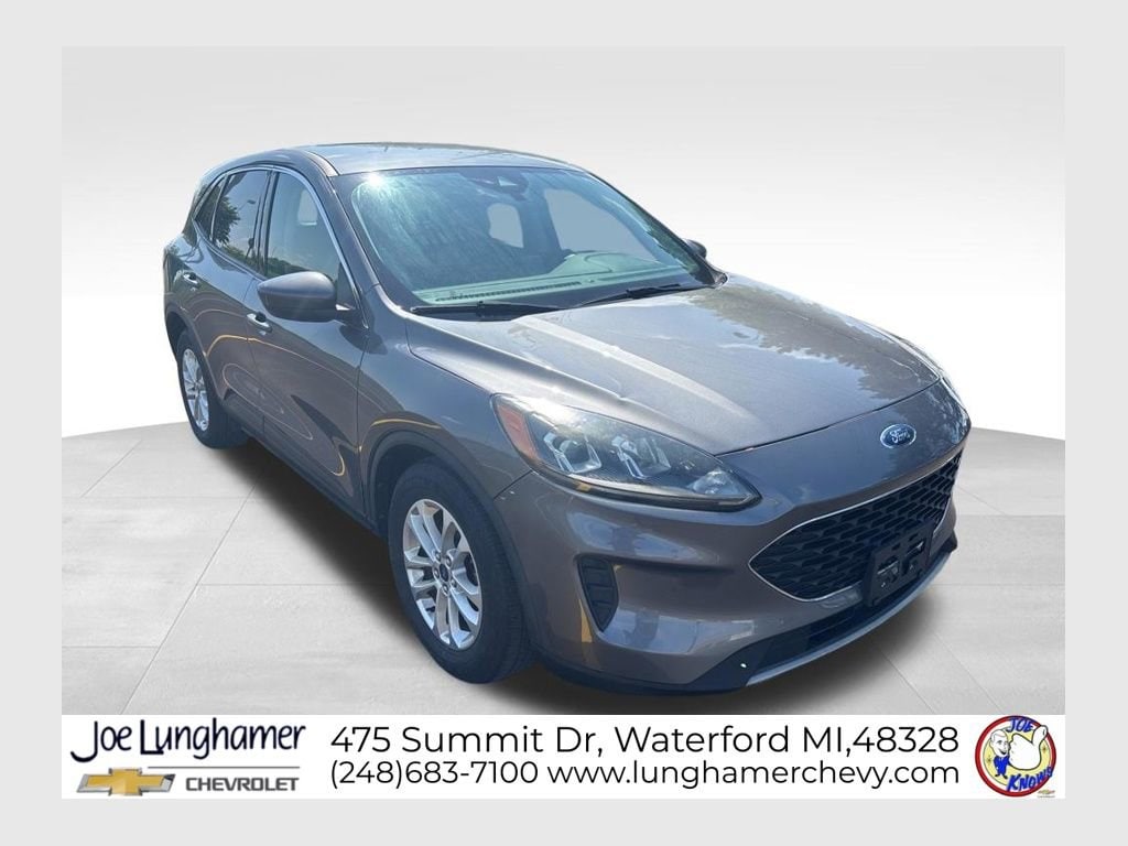 2021 Ford Escape SE FWD's photo